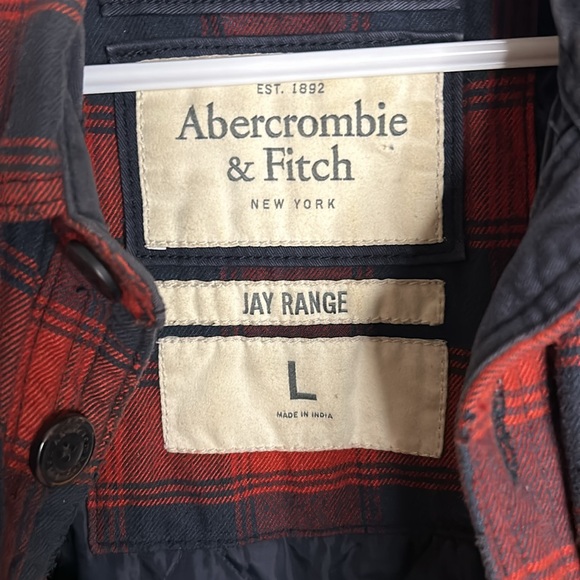Abercrombie and Fitch Lined Button Down Flannel - Picture 3 of 16
